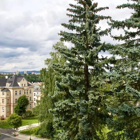 1204 Na Ulici Krále Jiřího Apartmán
